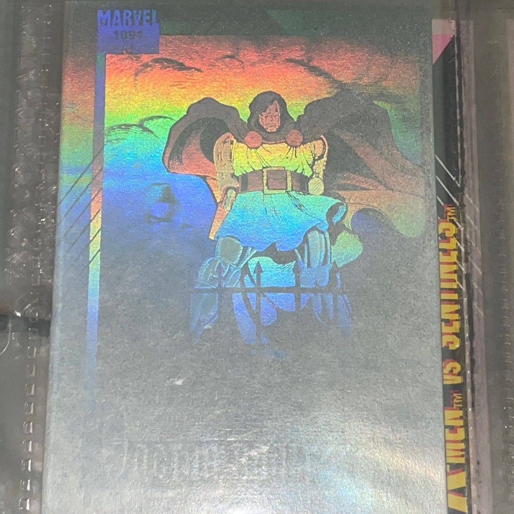 These are 1980-1992 marvel cards with four hologram cards ( an 300 others)